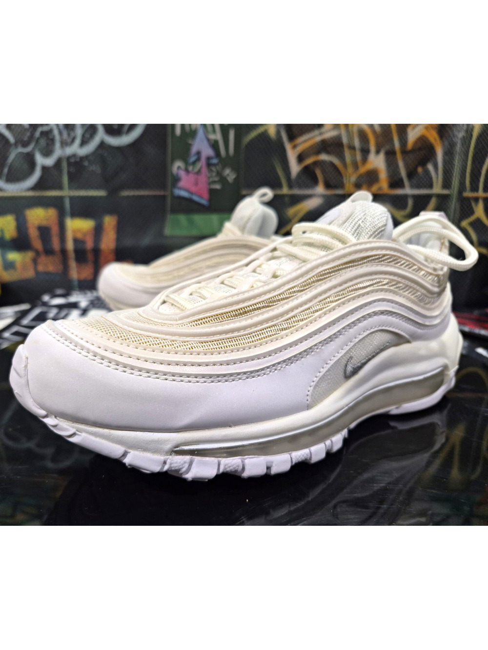 Nike Air Max 97 Triple White Cream Low Top Lace Up Sneakers 921826-101